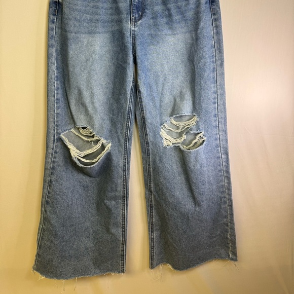 Women's super wide leg Distressed Blue Jeans - Picture 1 of 9